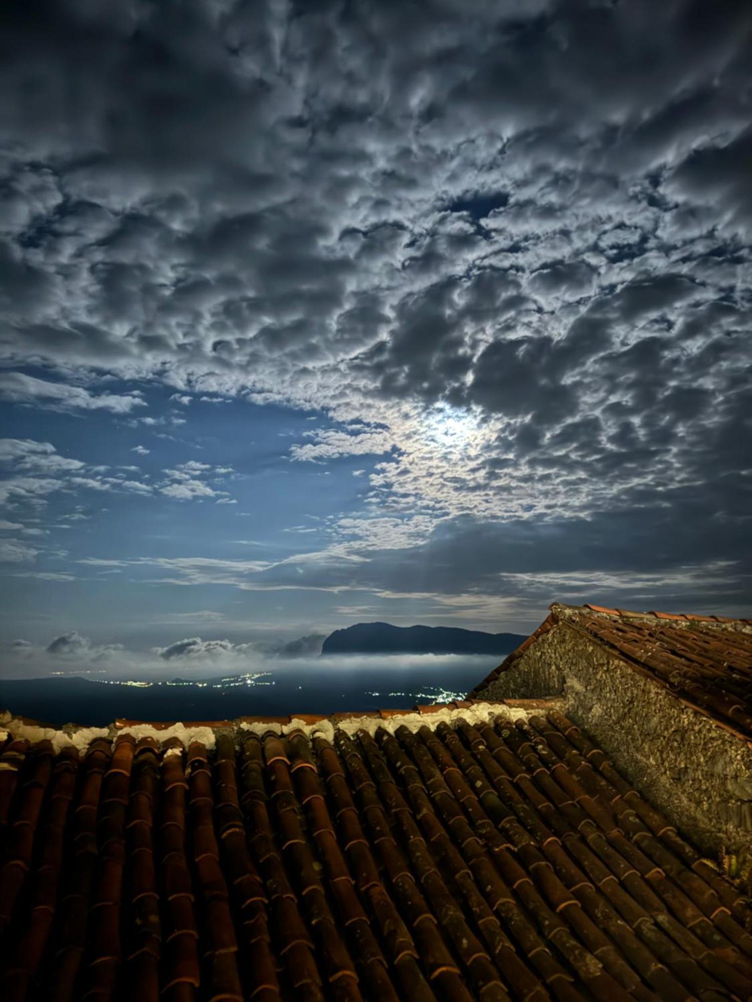 Bella Casa Nel Cuore Del Cilento Montano Antilia Exterior foto